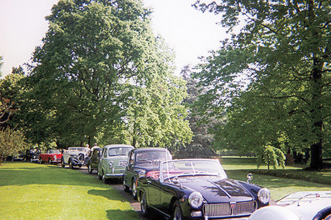 foto2_ev_Showroom_Present